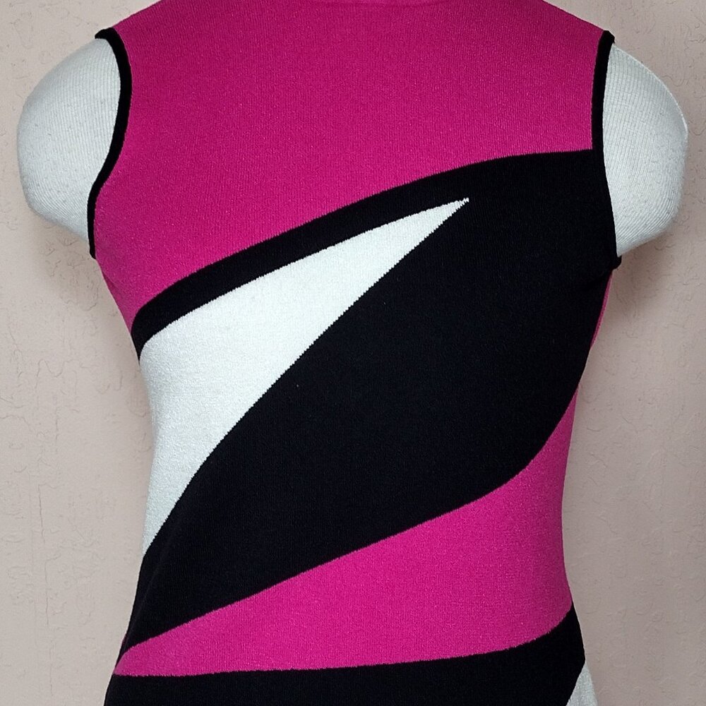 Sleeveless Turtleneck Asymmetric Patchwork Sweater - image 3